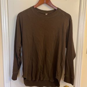 Uniqlo Brown ribbed basic shirt
